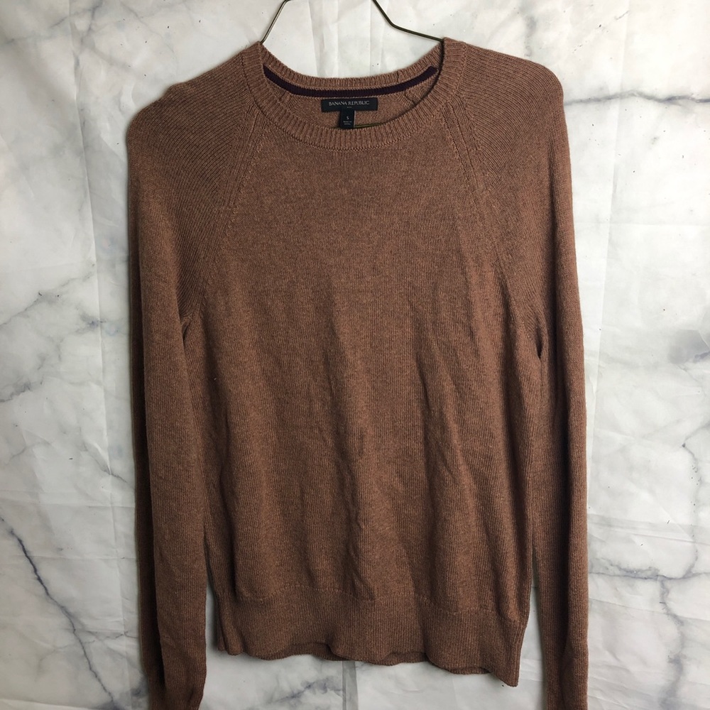 Banana republic camel/tan seater size S